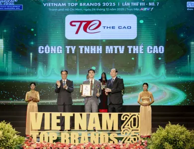 CÔNG TY BĂNG TẢI THẾ CAO VINH DỰ NHẬN GIẢI THƯỞNG TOP 10 THƯƠNG HIỆU HÀNG ĐẦU VIỆT NAM