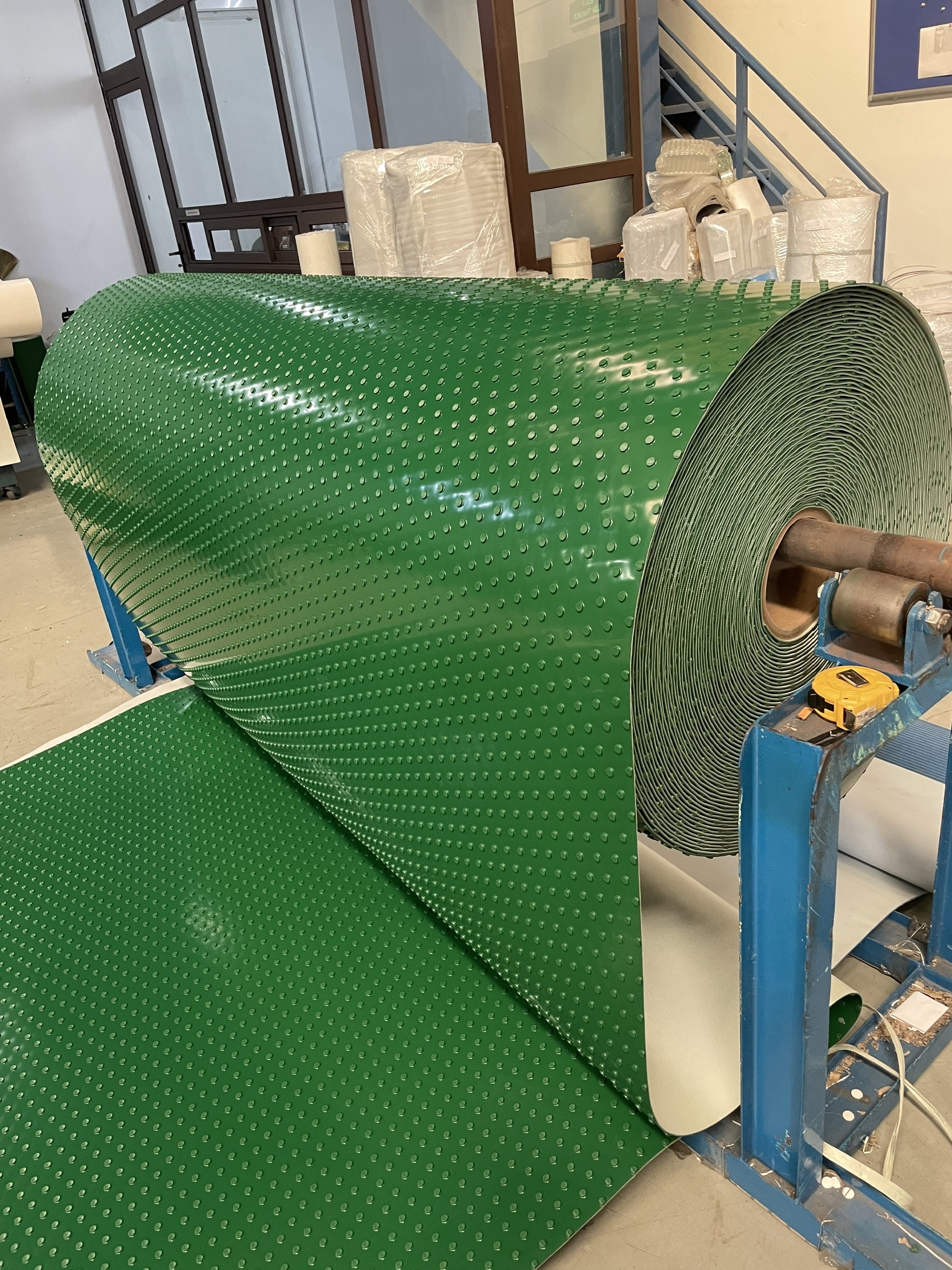 Các Loại Băng Tải Phổ Biến Trong Ngành Tôn Thép